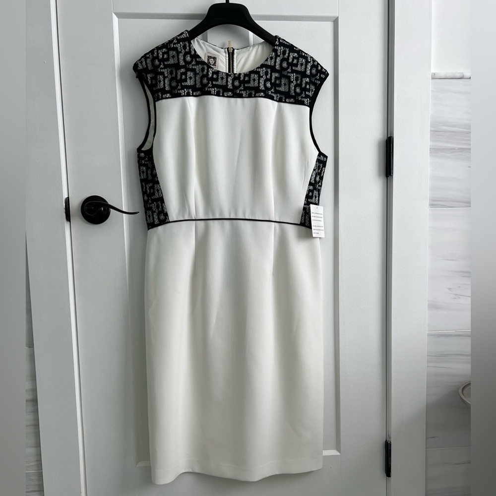 Anne Klein Cream & Black Sleeveless Dress size 12 NWT